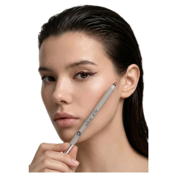 Alix Avien Suya Dayanıklı Kalıcı Holografik Işıltılı Göz Kalemi -Holographic Eye Pencil 10 Multichromatic Brown - Görsel 4