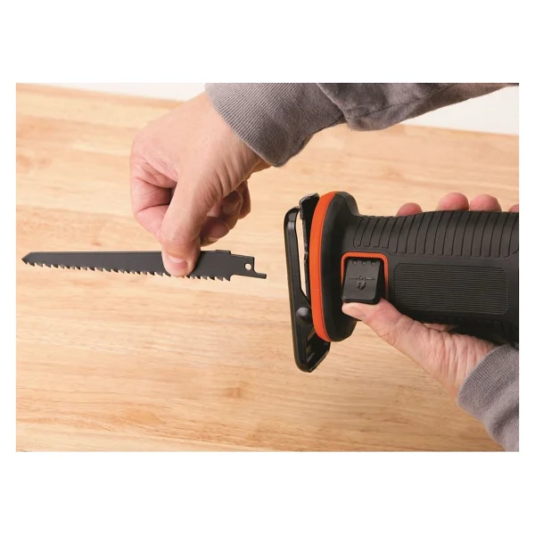 Black+Decker Bdcr18 Tek Akülü 1.5 Ah Tilki Kuyruğu Testere - Görsel 4