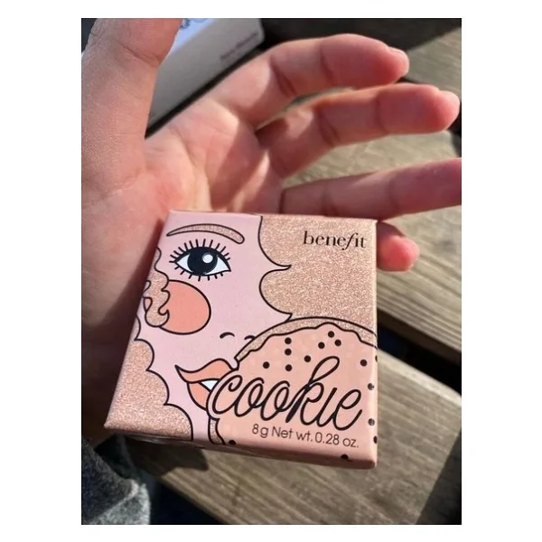 Benefit Cosmetics Cookie Golden Pearl Highlighter - Görsel 8