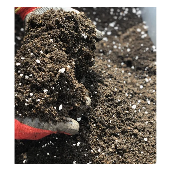 İyibahçe Yüksek Kalite 4 Lü Karışım Torf 20 Lt - Görsel 2