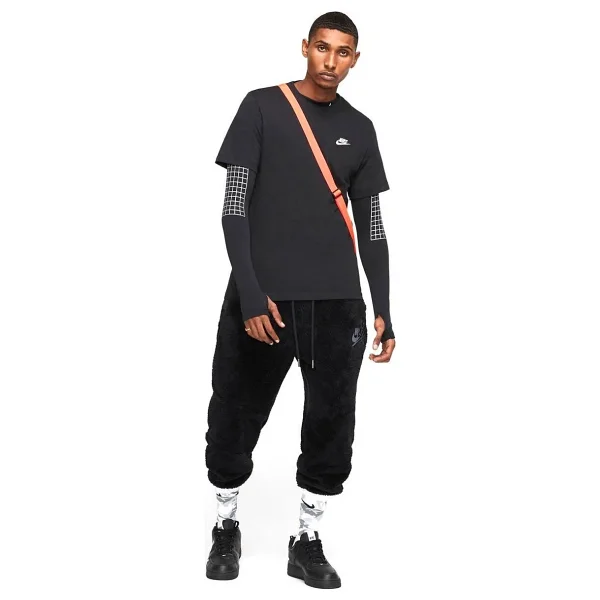 Nike Sportswear Club AR4997-013 Siyah Kısa Kollu Bisiklet Yaka Erkek Tişört - Görsel 6