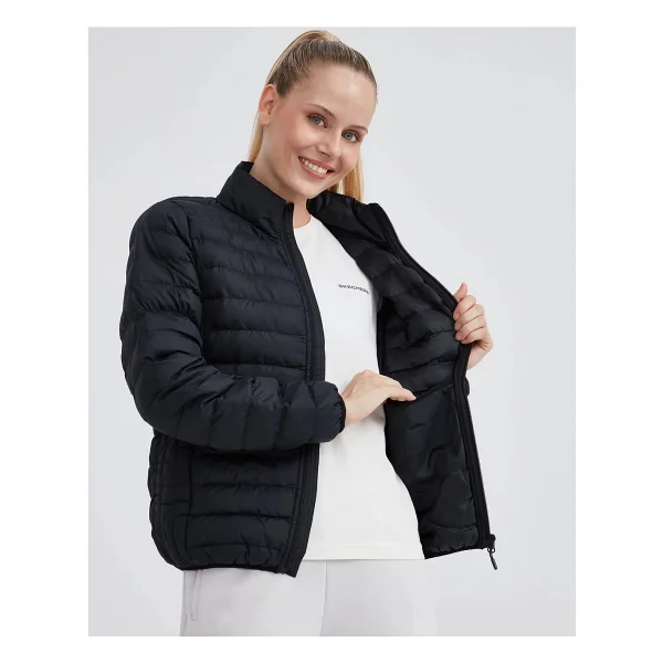 Skechers Turtle Neck Essential S212273-001 Siyah Kadın Şişme Mont - Görsel 9