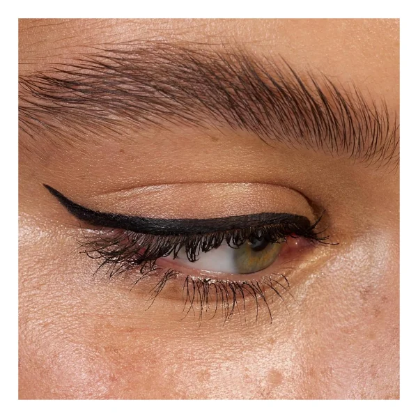 Essence Quick Wing Çift Taraflı Siyah Damga Eyeliner - Görsel 5