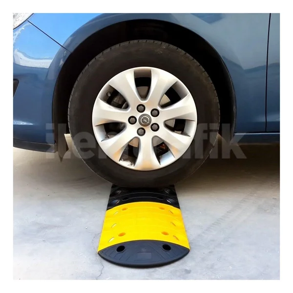 İleri Trafik Oval Plastik Yol Kasisi 30 X 33 X 4 Cm Siyah - Görsel 2