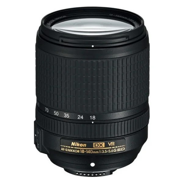 Nikon D5600 + 18-140mm Lens DSLR Fotoğraf Makinesi - Görsel 3