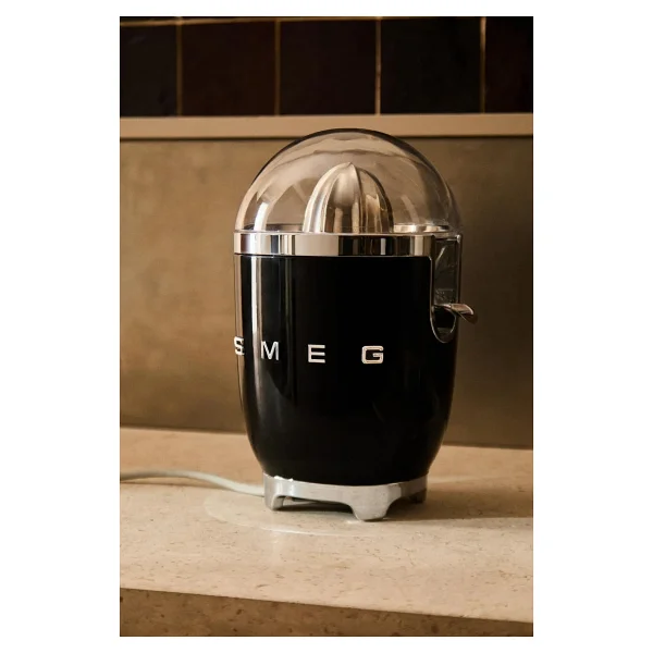 Smeg 50's Style Cjf11bleu 70 W Siyah Narenciye Sıkacağı - Görsel 5