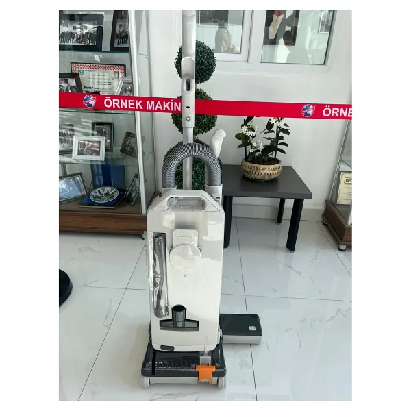 Sebo 470 Evolution Cami Süpürgesi - Görsel 7