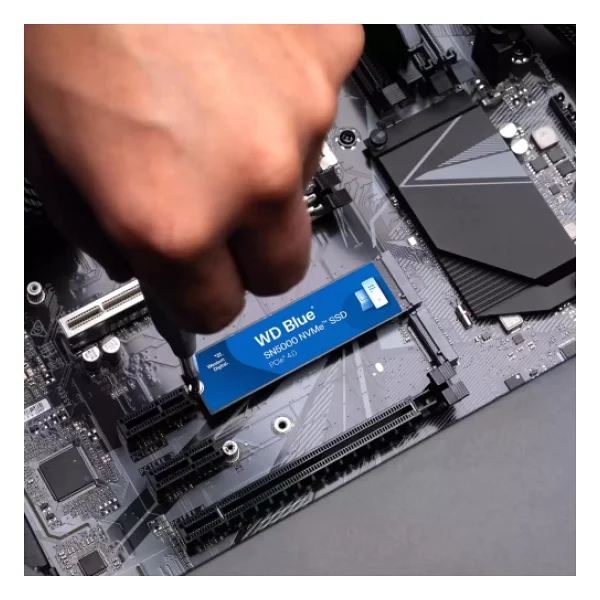 Western Digital Blue Sn5000 Wds500g4b0e Pcı-Express 4.0 500 GB M.2 SSD - Görsel 5