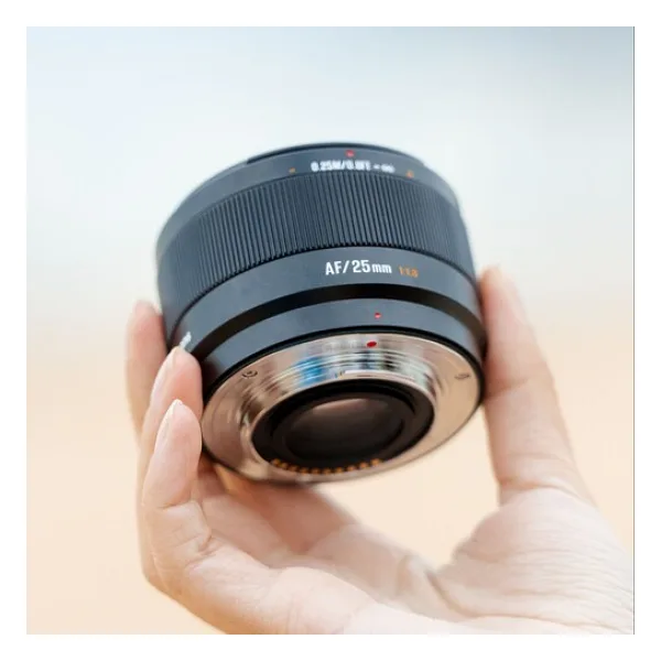 7Artisans AF 25mm f/1.8 APS-C Fujifilm X Lens