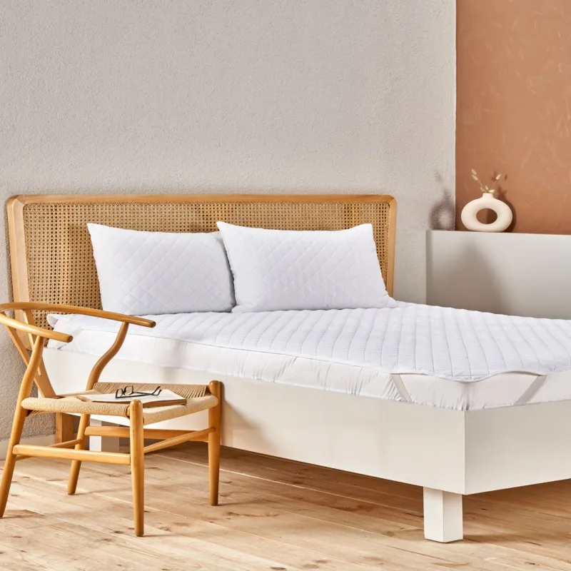 Taç Eco Care Çift Kişilik Sıvı Geçirmez Yatak Alezi Beyaz - 180 x 200 cm