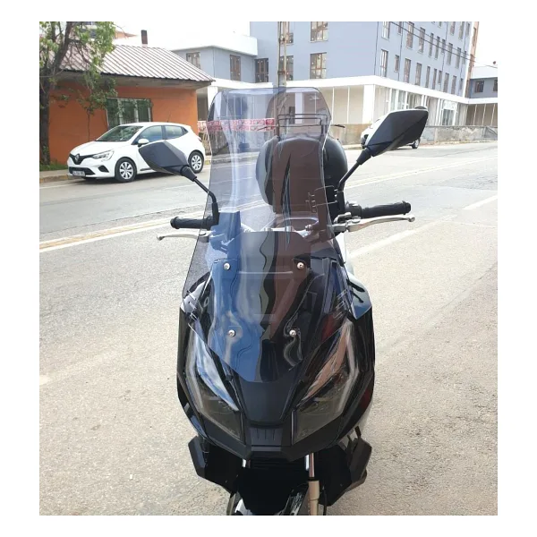 Motocam Kanuni Seha 250 Ön Cam 2022-2026 Model 65Cm Füme Renkli 4Mm Orta Boylu