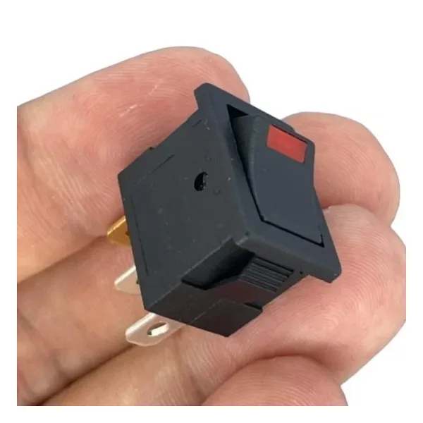 IC-118A Mini Led Işıklı Anahtar 12V 3P