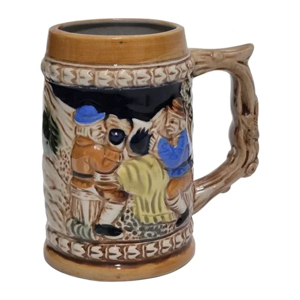 Vintage Tankart Kabartmalı İnsan Tasfirli Alman Seramik Bira Bardağı 11,8cm 001