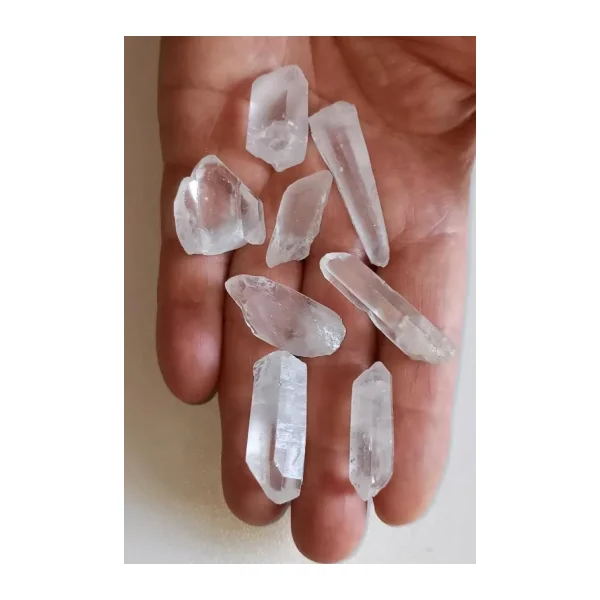 50 Gram Küçük Kristal Kuvars Piramit Uçlar 604
