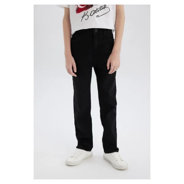 DeFacto Erkek Çocuk Straight Fit Standart Paça Basic Düz Jean Pantolon B5445A825SM - 11 - 12 Yaş - Siyah-NM40