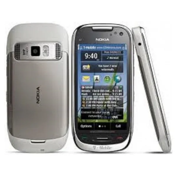 Nokia C7
