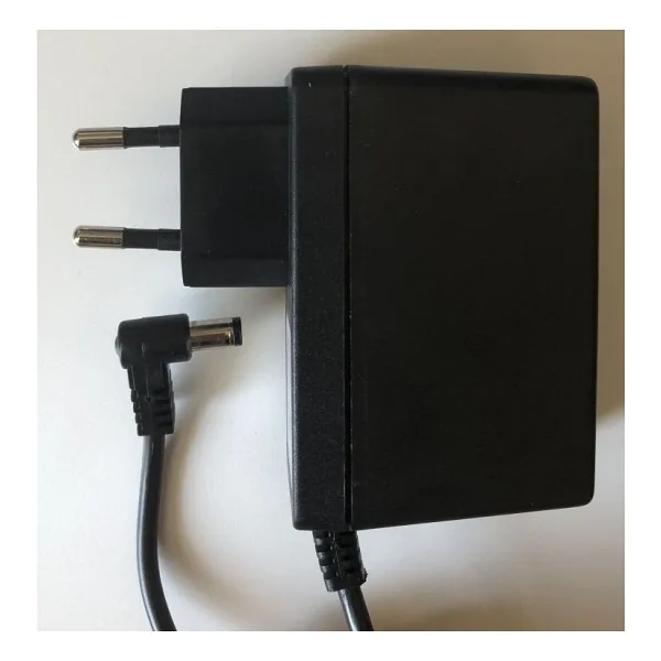 BOSS Kozmos Psa-230s / 9v 500ma Pedallar Için Adaptör