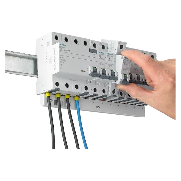 Siemens 5Sl6106-7Ya 1 Fazlı 6 Amper C Tipi 6Ka Otomatik Sigorta