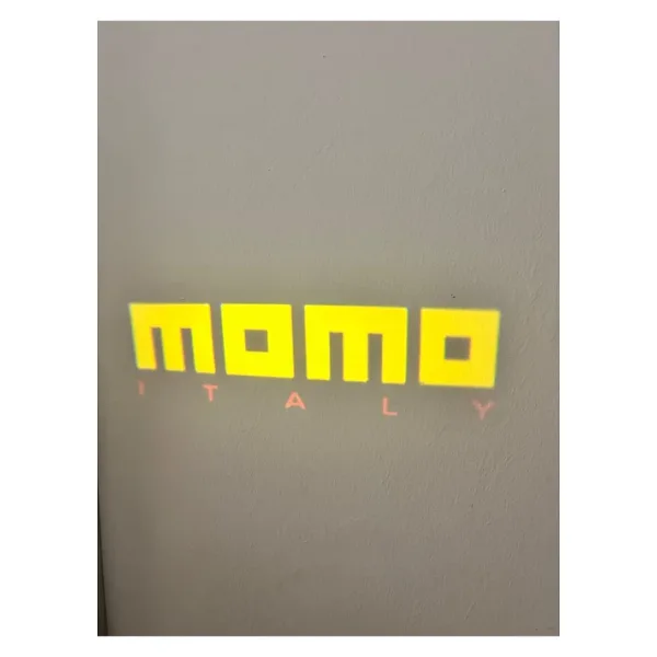 Momo Araçlar İçin Pilli Yapıştırmalı Kapı Altı Led Logo-Projektör