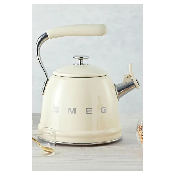 Smeg 50's Style Retro CKLW2001CR 2.3 lt Krem Düdüklü Kettle