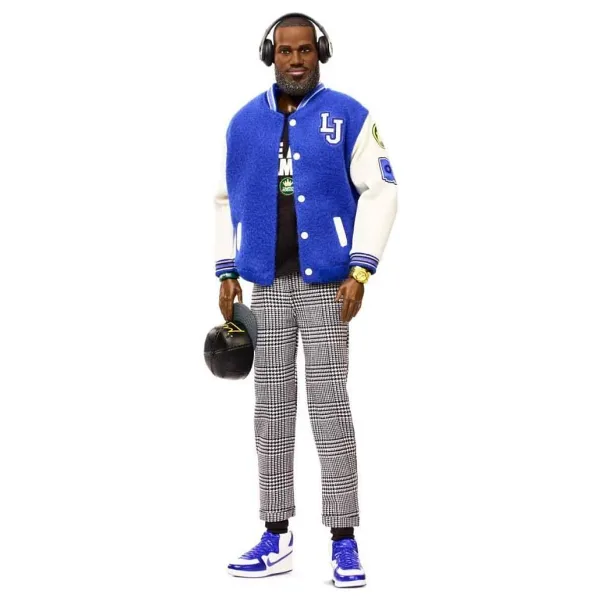 Barbie Signature LeBron James Kenbassadors Bebeği HRM33