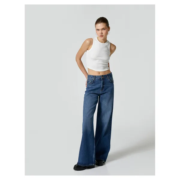 Koton Basic Crop Atlet Bisiklet Yaka Pamuklu Ribanalı - Ekru - XS
