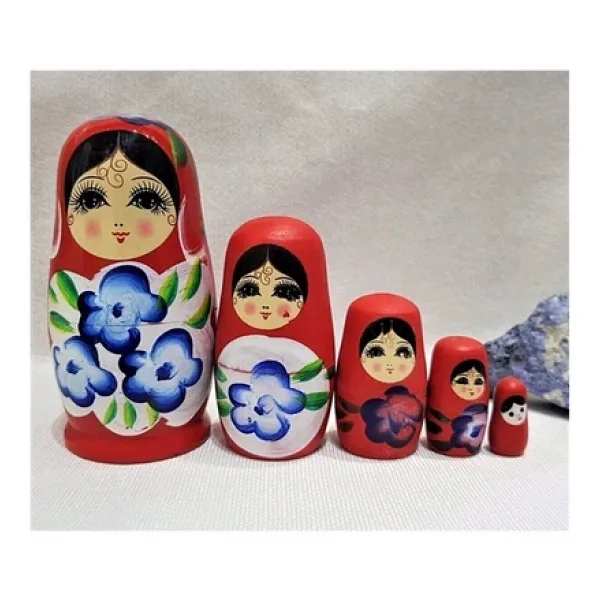 Sevgiliye Ozel Gunlere Hediye Dekoratif Supriz 5 Li Kirmizi Ic Ice Gecen Ahsap Matruska Bebek