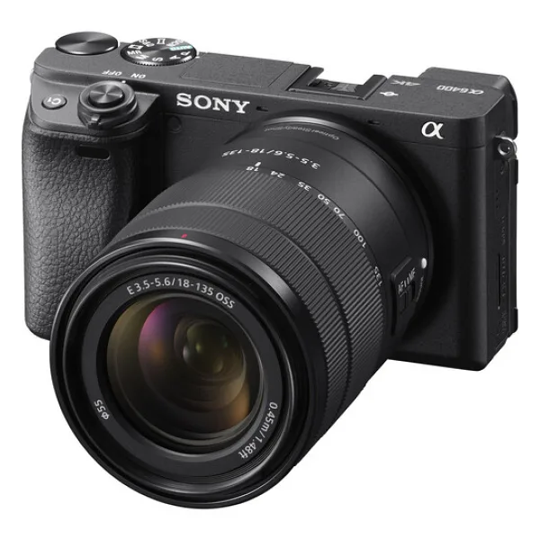 Sony A6400 + 18-135mm Lens Aynasız Fotoğraf Makinesi