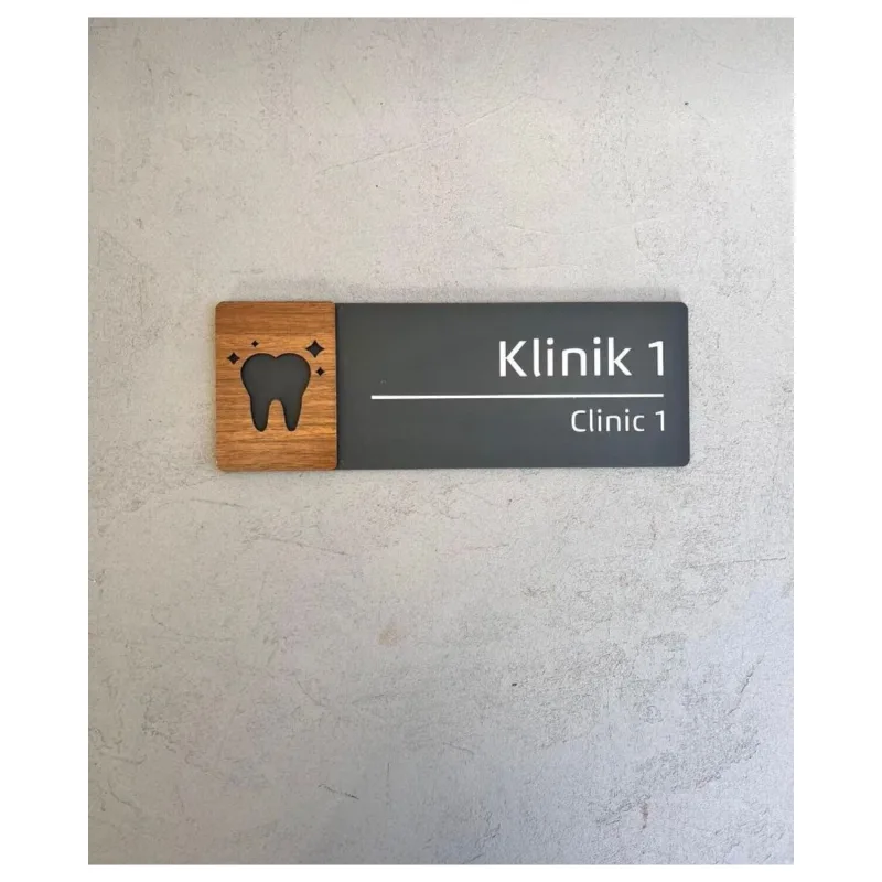 Yönline Ceviz Serisi Klinik 1 Kapı İsimliği