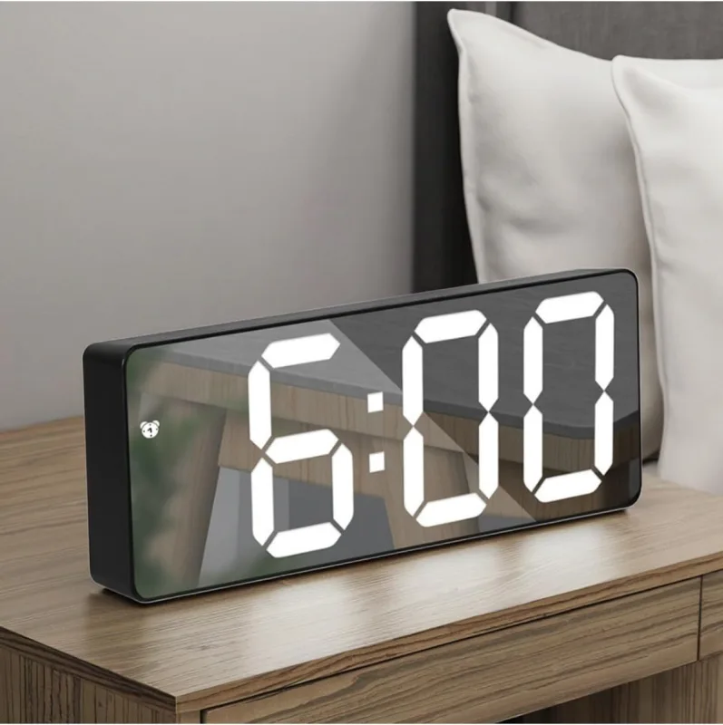 Sonex Dijital Masa Saati - Alarm Erteleme, Gece Modu Ve Ses Kontrollü Akıllı Led Saat