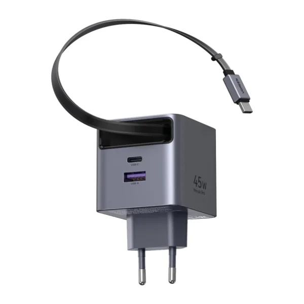 Ugreen 65822 45 W Type-C Kablolu Hızlı Şarj Aleti