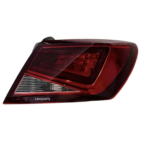 LEOPARTS Seat Leon Stop Lambası Dış Sağ 2013-2016 (Ledli) 5F0945208E