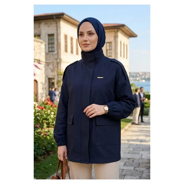 adamila Kadın Oversize Dik Yaka Cep Detaylı Tesettür Trençkot Ceket Günlük Şık Tesettür Uyumlu