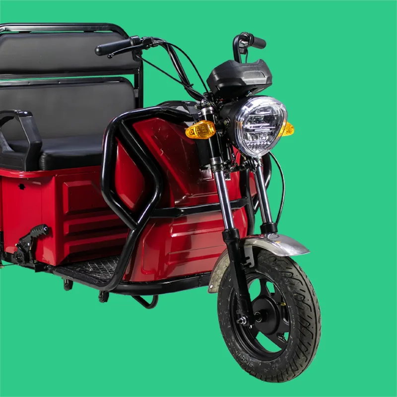Apec APT4 1000 W 3 Tekerlekli Elektrikli Motosiklet Beyaz