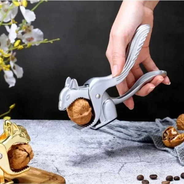 Reis Home Pratik Sincap Şekilli Lüks Metal Badem Ceviz Ve Fındık Kıracağı Sincap Fındık Ceviz