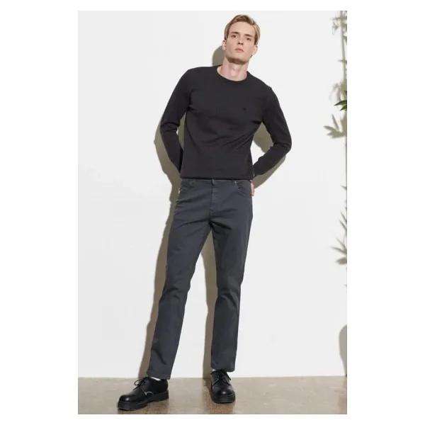 Wrangler Texas Slim Fit Erkek Jean Pantolon