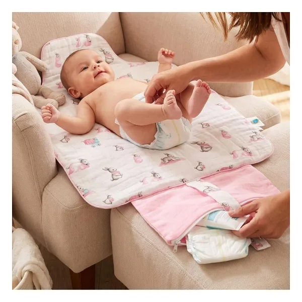 Deux Lapins %100 Pamuk Bebe Lapin Rose Çantalı Pratik Katlanabilir Bebek Alt Değiştirme Matı - Pembe