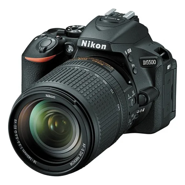 Nikon D5500 + 18-140mm Lens DSLR Fotoğraf Makinesi