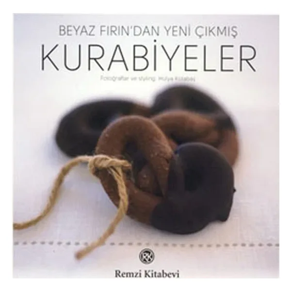 Beyaz Fırın'dan Yeni Çıkmış Kurabiyeler