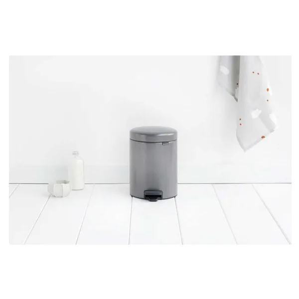 Brabantia Newicon 3 lt Pedallı Çöp Kovası