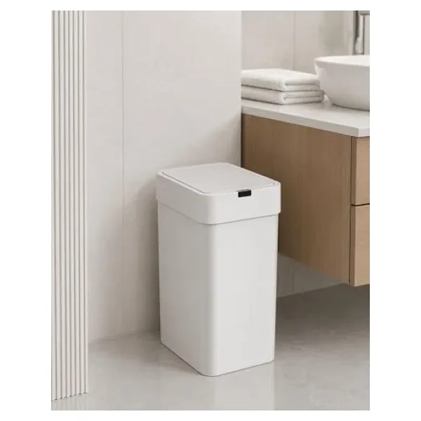 9 Litre Slim Sensörlü Çöp Kovası, Otomatik Temassız Akıllı Çöp Kutusu, Sessiz Kapanan, 2 AA Pille Çalışan, Dar Alanlar İçin Banyo, Mutfak ve Ofis Beyaz