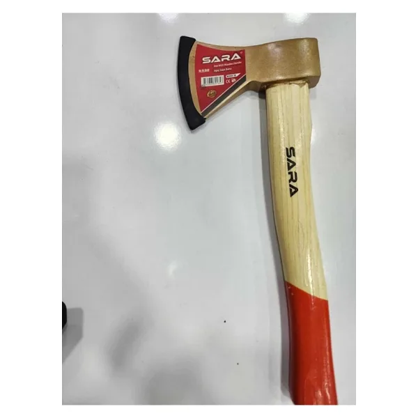 Sara Ağaç Saplı Balta 600 G S532
