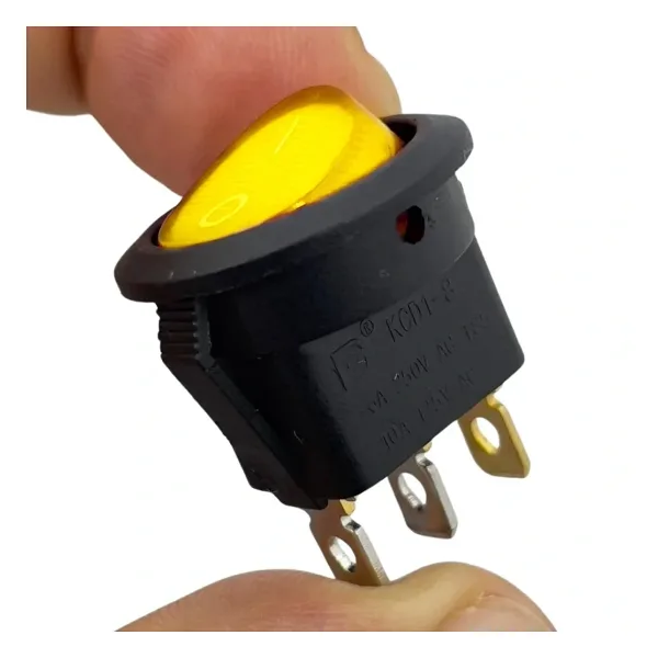 IC-131 Yuvarlak Işıklı Anahtar On-Off 3P Sarı