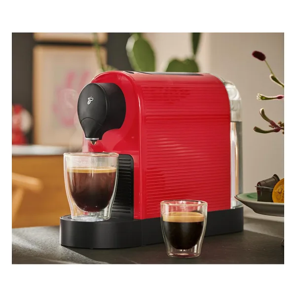 Tchibo Cafissimo Pure Plus Kırmızı Kapsül Kahve Makinesi