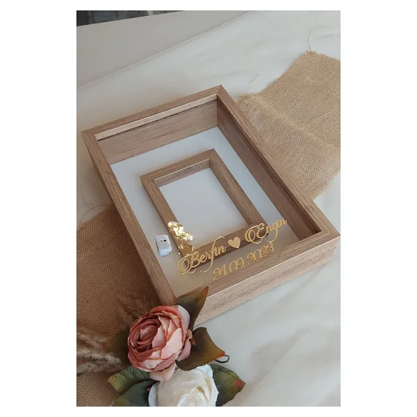 Verda Çerçeve 25x35 Cm Ceviz Fotoğraf Alanlı Model Tasarım Gül Kutusu Anı Çerçevesi! Ayna Çerçeve! Isimli Ledli