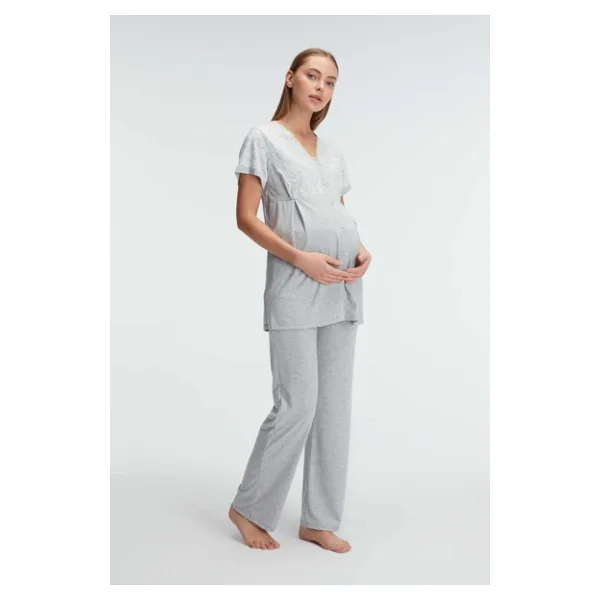 Anıl 11308 Kısa Kol V Yaka Kadın Polyester Elastan Yazlık Örme Dantel Detaylı Hamile Pijama Takımı MAN11308