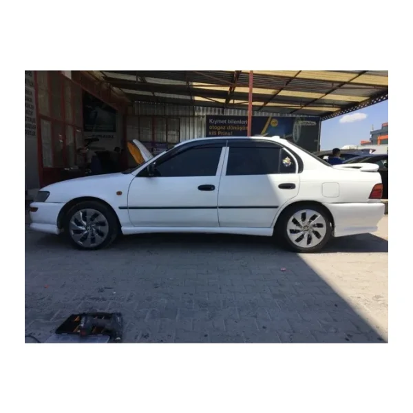 Toyota Corolla Efsane Kasa Yan Marşpiyel Takımı