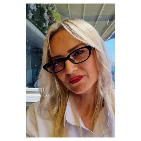 Uniquetrenders Kadın Loren Mavi Işık Korumalı Dinlendirici Cat Eye Model Ekran Gözlüğü