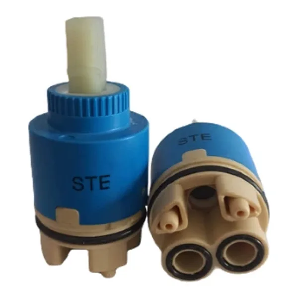 Stecell Batarya Musluk Içi Kartuşu Aparatı 35 mm Ayaklı