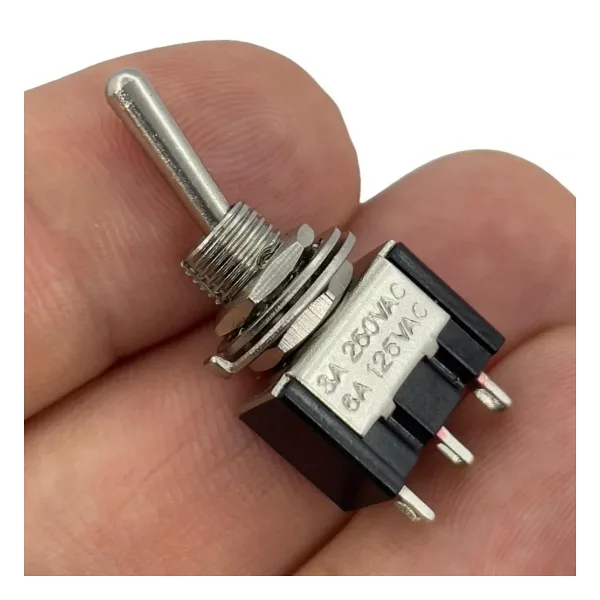 IC-141 Toggle Switch Yaylı Off-Mom 6mm 3P MTS-112